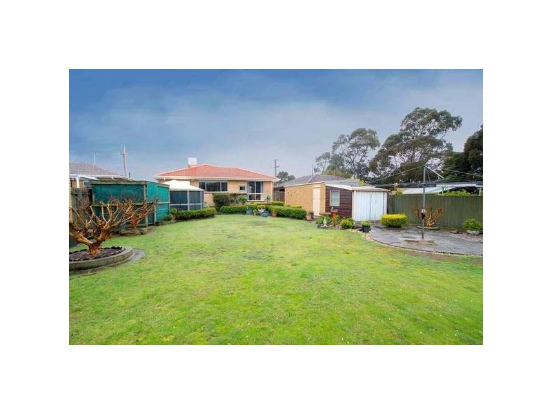16 Bess Court, Dandenong VIC 3175