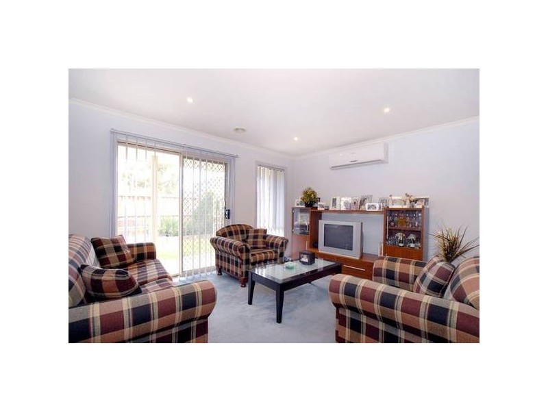 1/51 Bowmore Rd, Noble Park VIC 3174