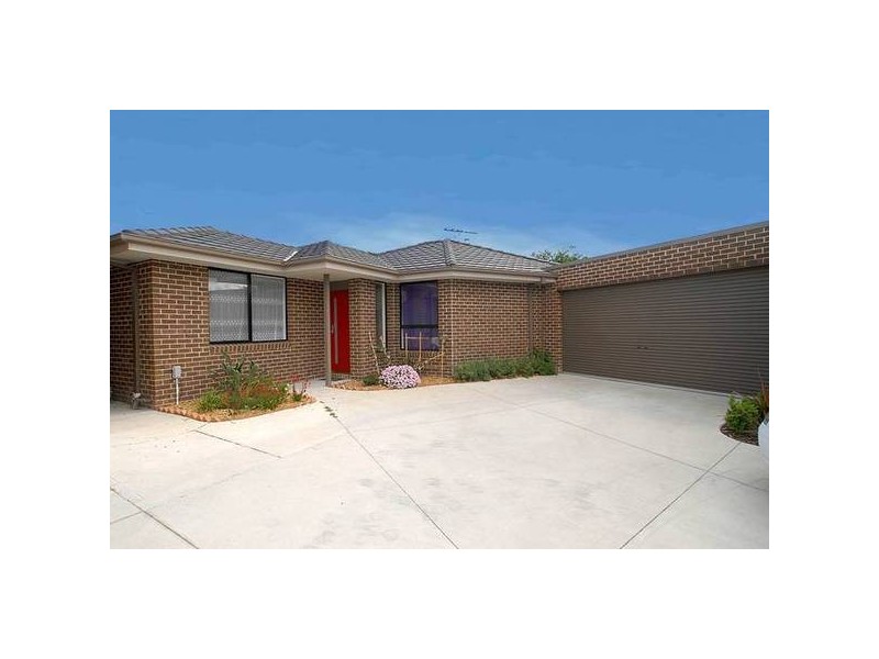 2/2 James St, Noble Park VIC 3174