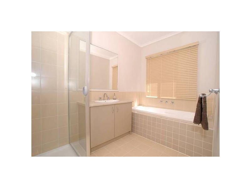 57 Keylana Dve, Keysborough VIC 3173