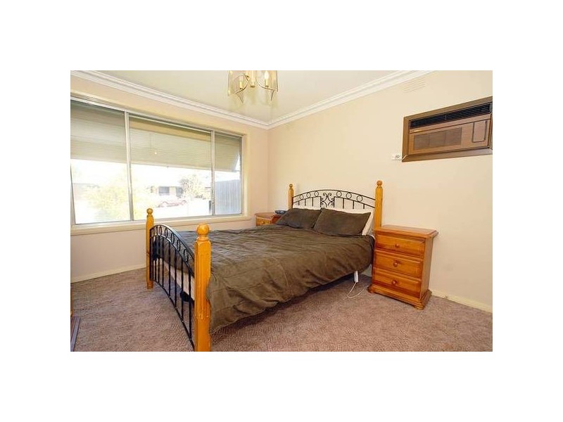 12 Mayfair Crt, Keysborough VIC 3173