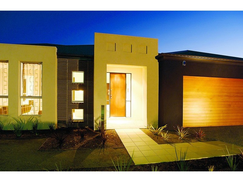 32 Princeton Dve, Keysborough VIC 3173