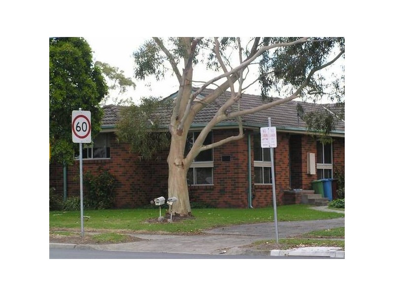 2/300 Corrigan Rd, Noble Park VIC 3174