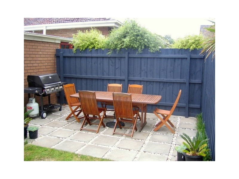 3/33 Cluden St, Brighton East VIC 3187