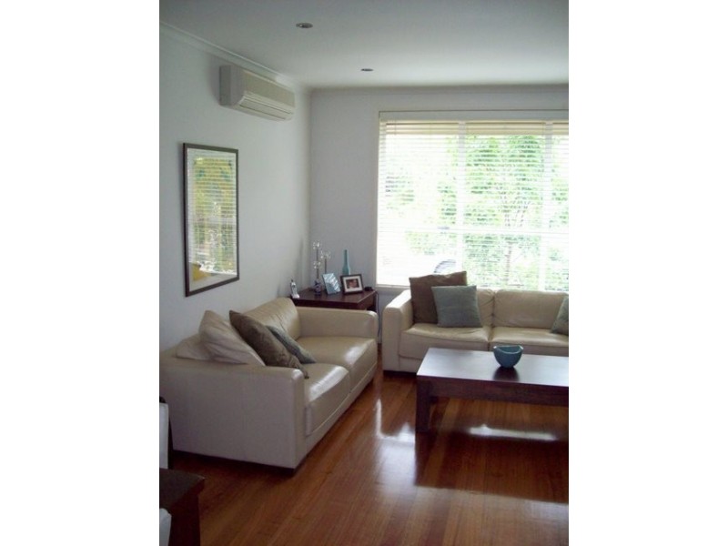 3/33 Cluden St, Brighton East VIC 3187