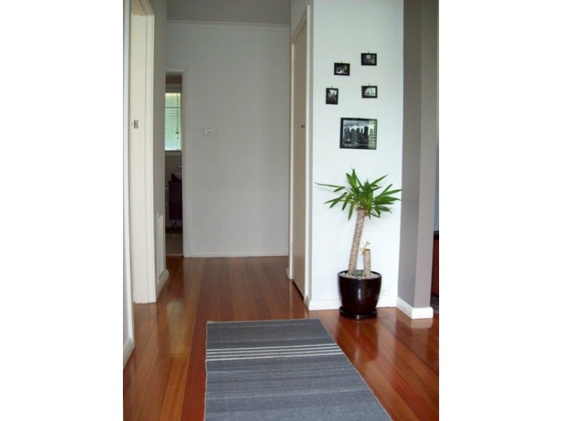 3/33 Cluden St, Brighton East VIC 3187