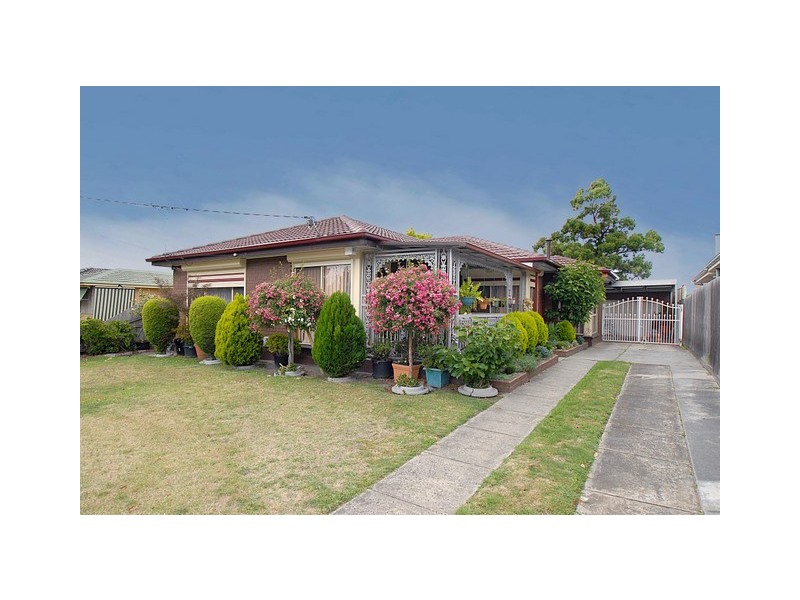 28 Parkmore Rd, Keysborough VIC 3173