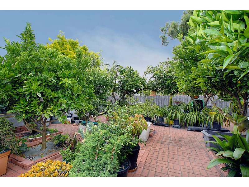 28 Parkmore Rd, Keysborough VIC 3173