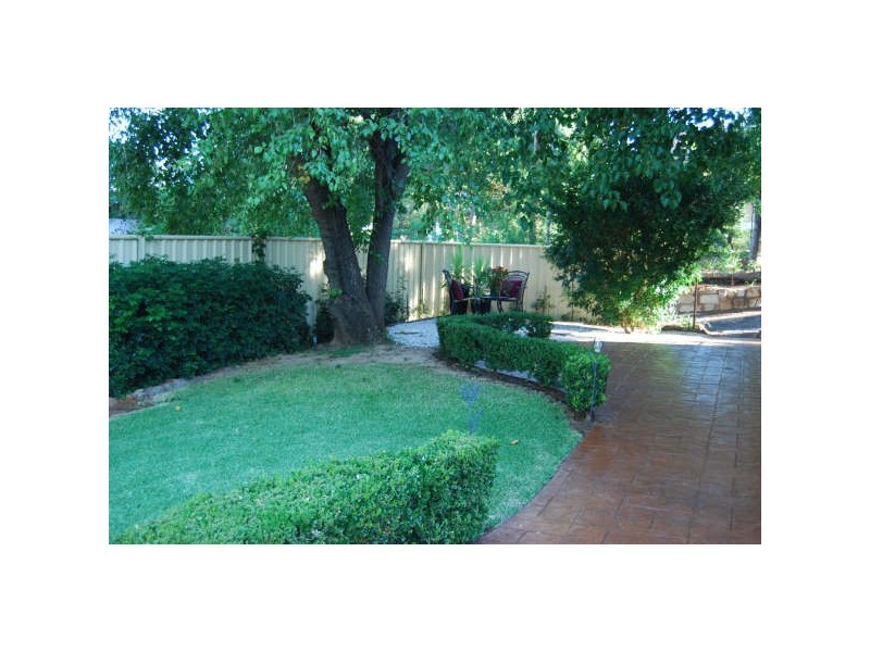 32 Stonehaven Avenue, Dubbo NSW 2830