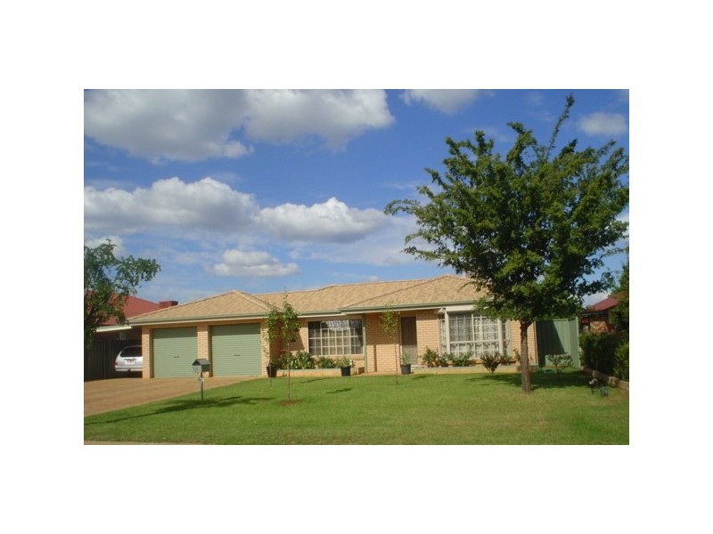 5 Murray Avenue, Dubbo NSW 2830