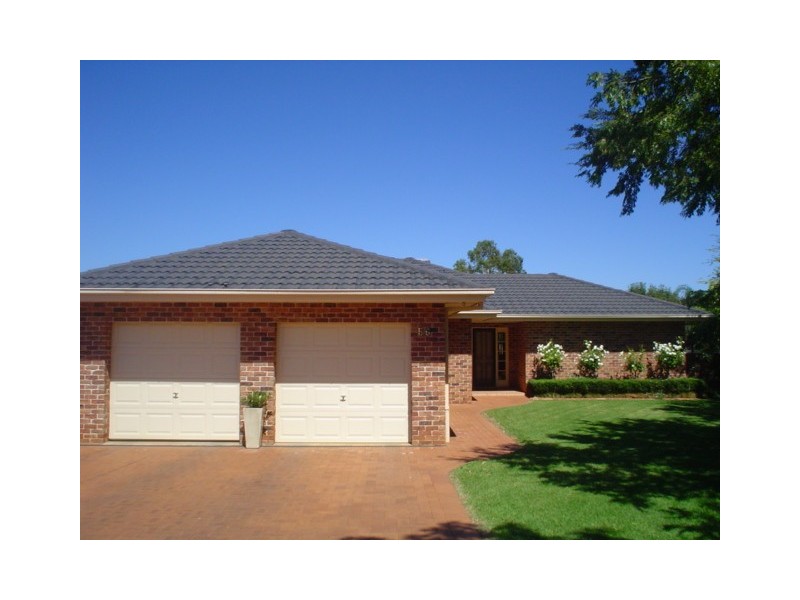 56 York Street, Dubbo NSW 2830