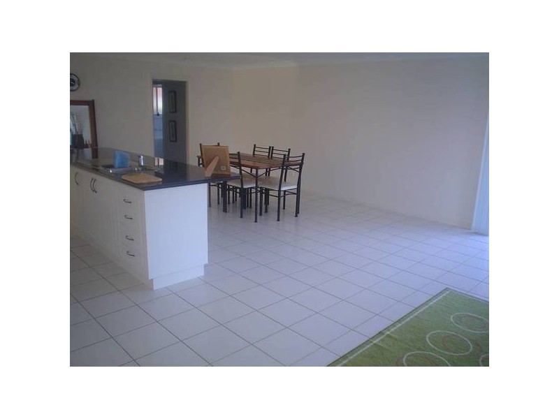 6 Robina Crescent, Dubbo NSW 2830