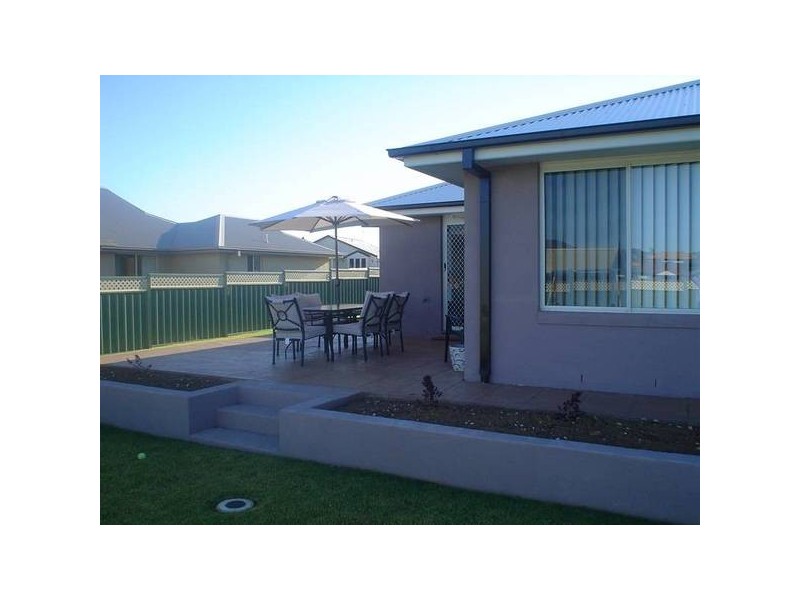 6 Robina Crescent, Dubbo NSW 2830