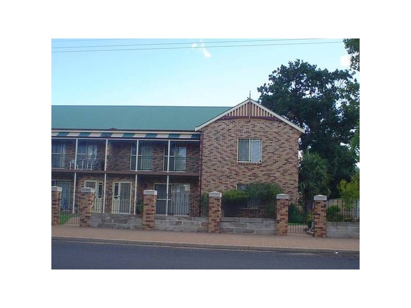 6/77 Bultje Street, Dubbo NSW 2830
