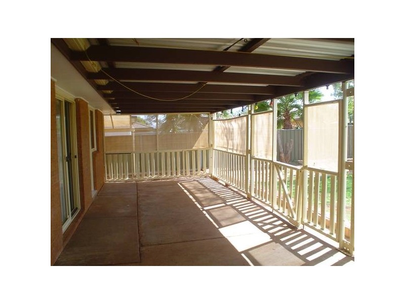 32 Sturt Circle, Dubbo NSW 2830