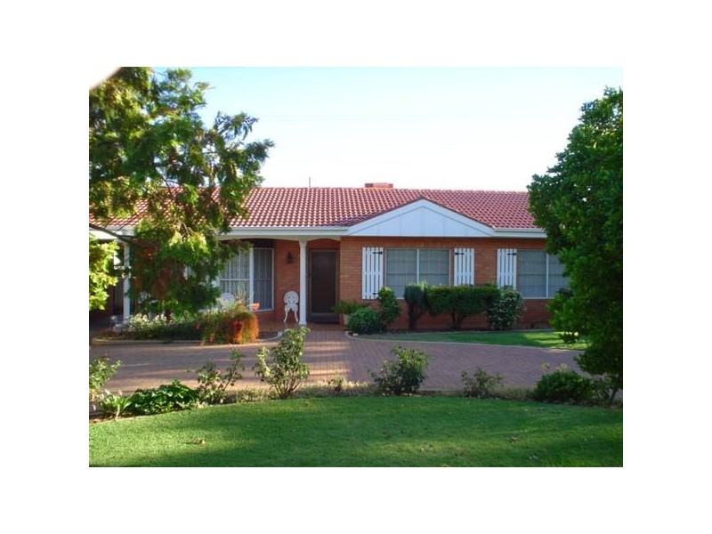 56 Banksia Crescent, Dubbo NSW 2830