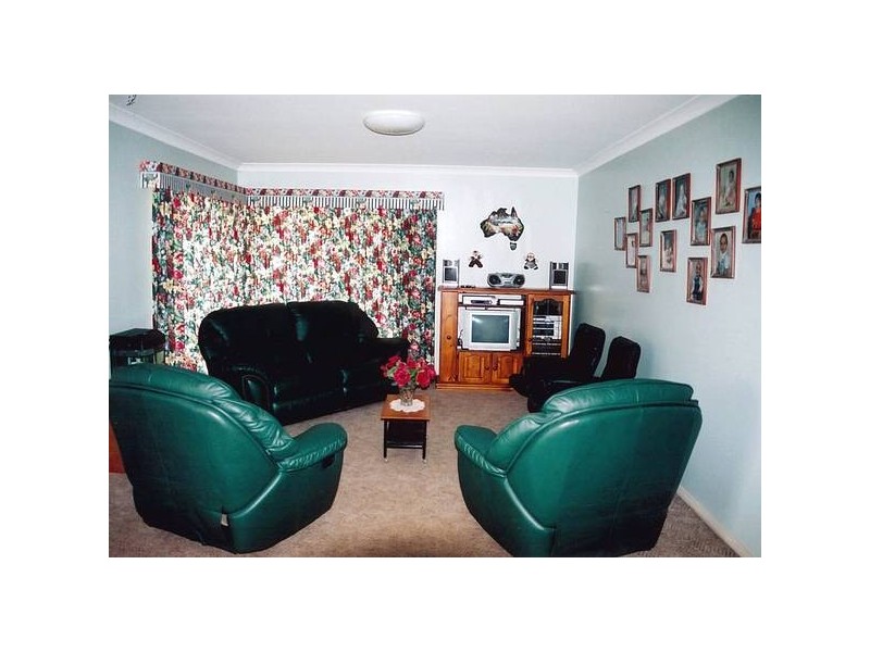 2 Peel Place, Dubbo NSW 2830