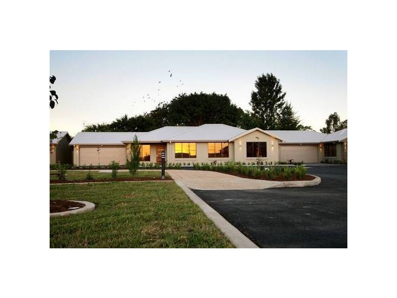 4 Diane Street, Dubbo NSW 2830