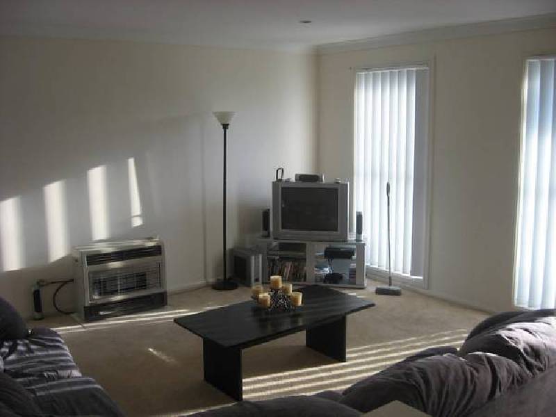 Robina Crescent, Dubbo NSW 2830