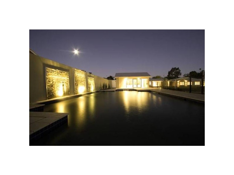 Diane Street, Dubbo NSW 2830