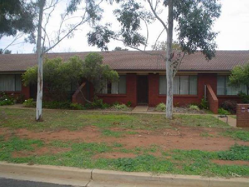 3/11 Lawson Street, Dubbo NSW 2830