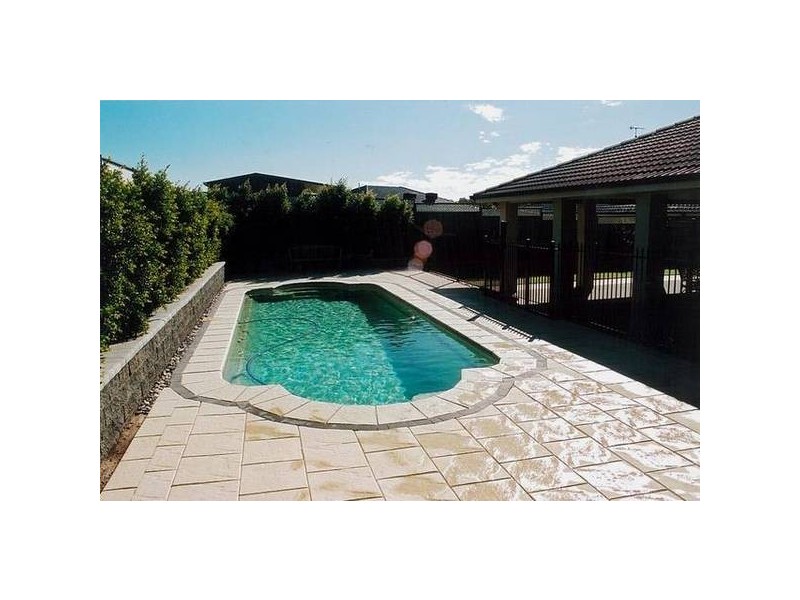 Handara Close, Dubbo NSW 2830