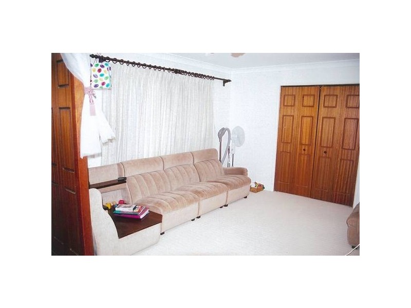 17 Howard Avenue, Dubbo NSW 2830