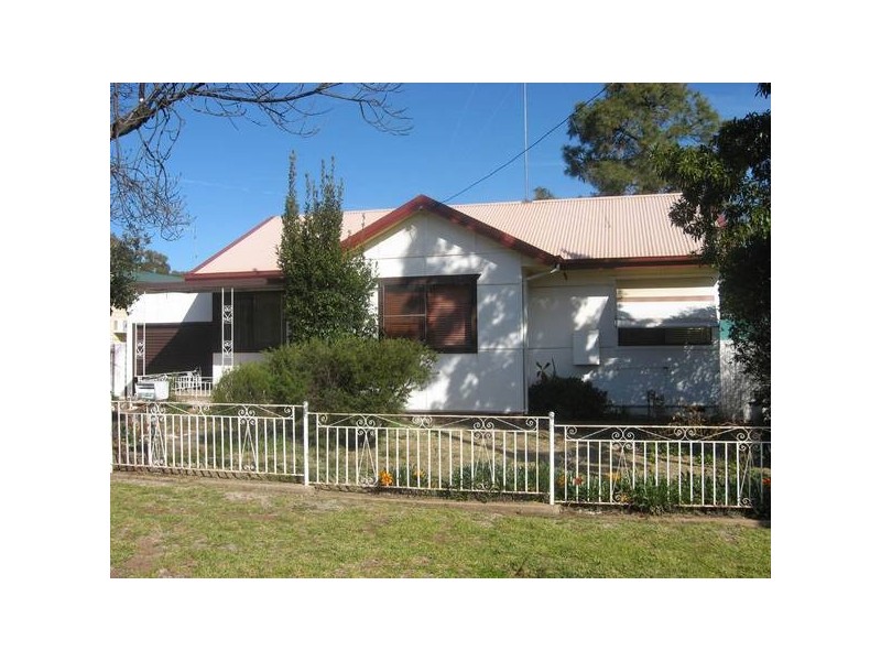 27 Hay Street, Dubbo NSW 2830