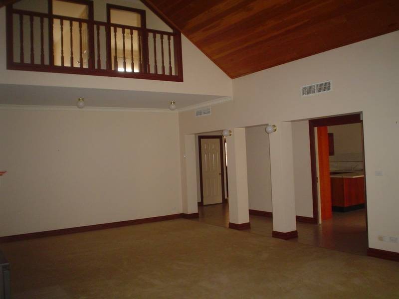 2 Perignon Park, Dubbo NSW 2830