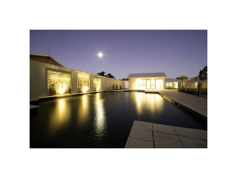 4 Southgate, Dubbo NSW 2830
