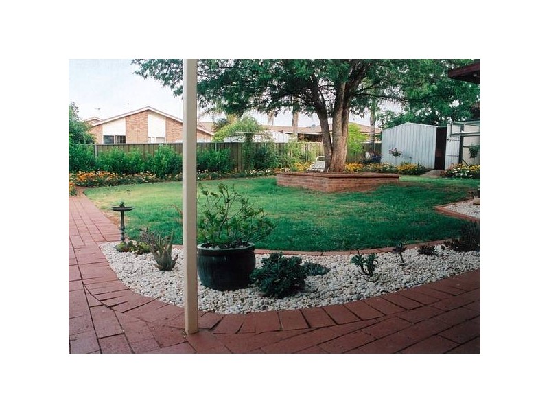 8 Catchpole Close, Dubbo NSW 2830