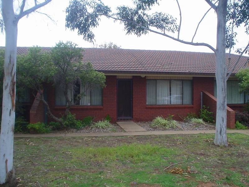 4/11 Lawson Street, Dubbo NSW 2830