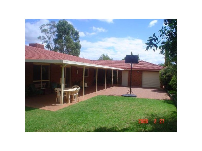 18 Jacqueline Drive, Dubbo NSW 2830