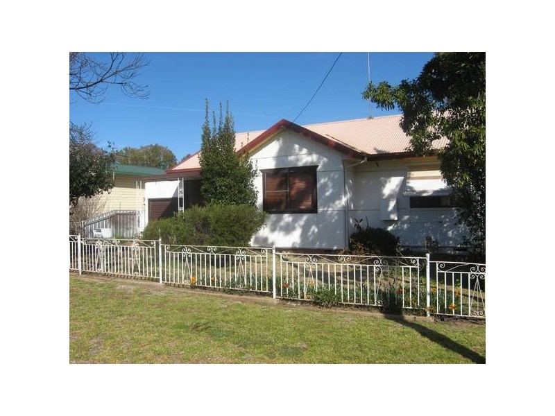 27 Hay Street, Dubbo NSW 2830