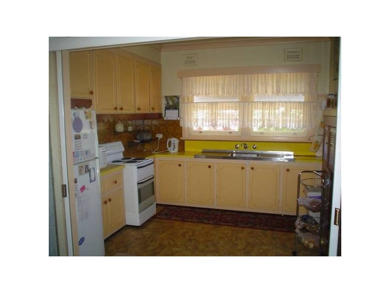 18 Bruce Avenue, Dubbo NSW 2830