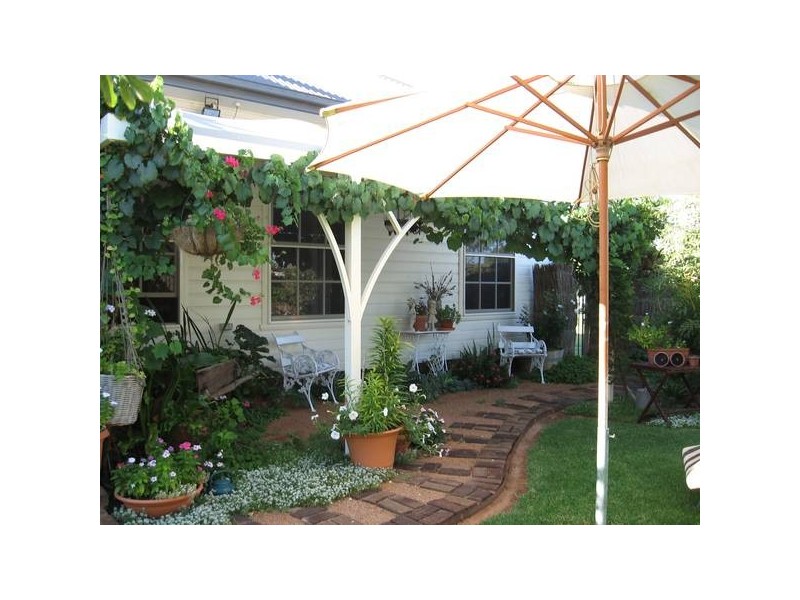 49 Enmore Street, Trangie NSW 2823