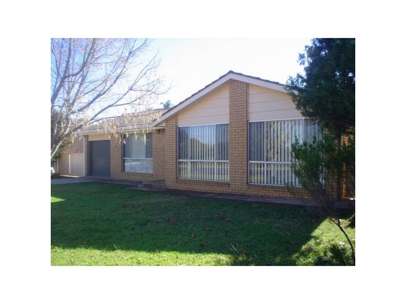 53 Windsor Parade, Dubbo NSW 2830