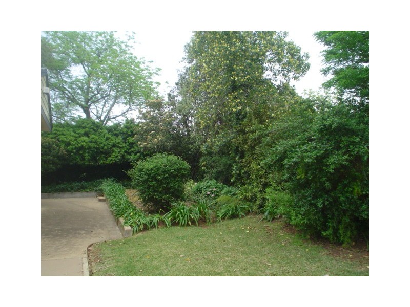 38 Stonehaven Avenue, Dubbo NSW 2830