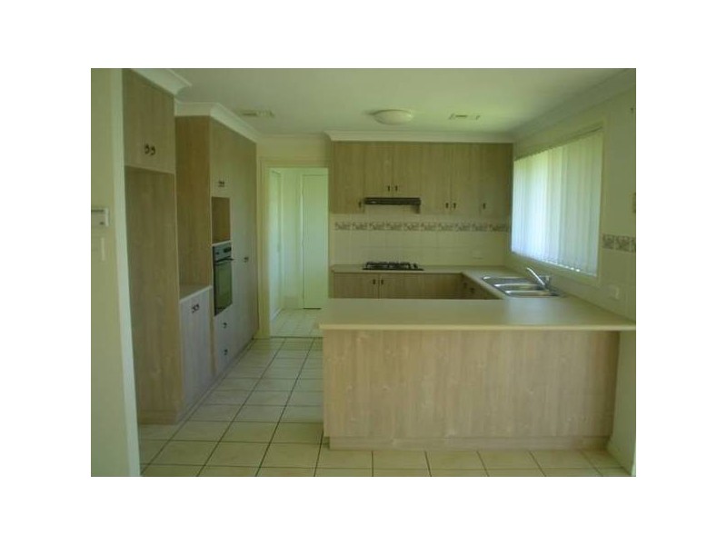 2 Robina Crescent, Dubbo NSW 2830