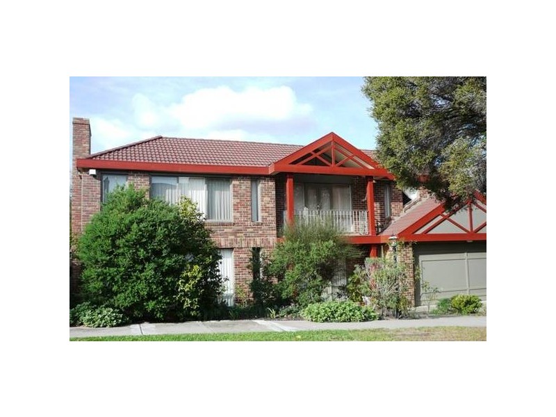 16 Tollington Avenue, Malvern East VIC 3145