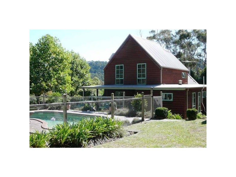 1 Wellington Road, Clematis VIC 3782