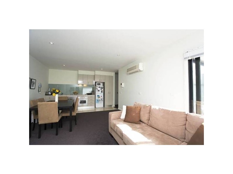 9/370 Orrong Road, Caulfield North VIC 3161