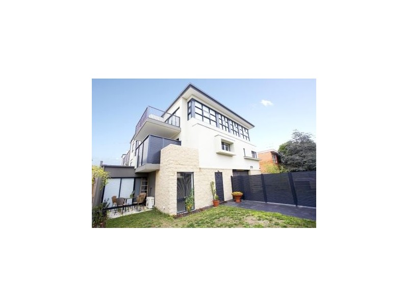 9/370 Orrong Road, Caulfield North VIC 3161