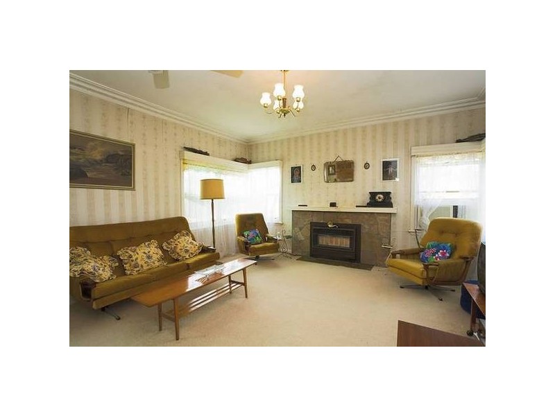 11 Midlothian Street, Malvern East VIC 3145