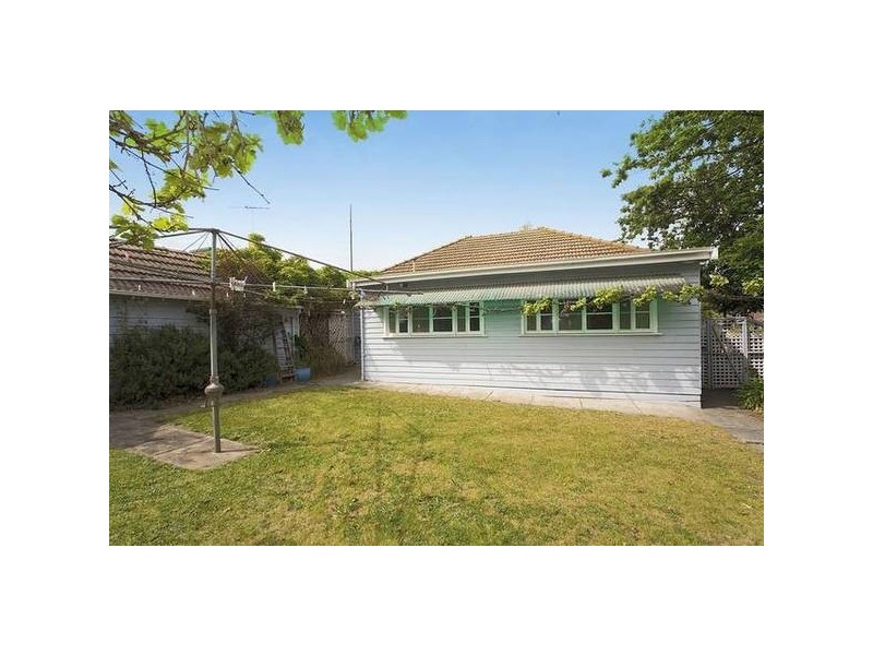 11 Midlothian Street, Malvern East VIC 3145