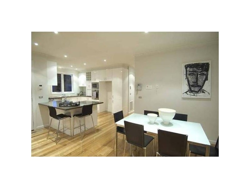 1/1209 Dandenong Road, Malvern East VIC 3145