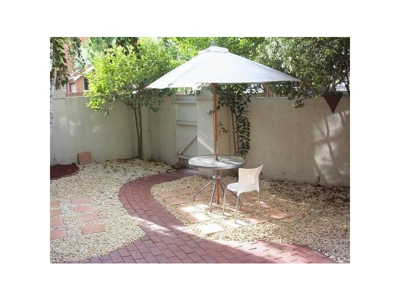 1/64 Cawkwell Street, Malvern VIC 3144