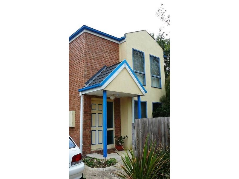 7 Elmtree Terrace, Chadstone VIC 3148