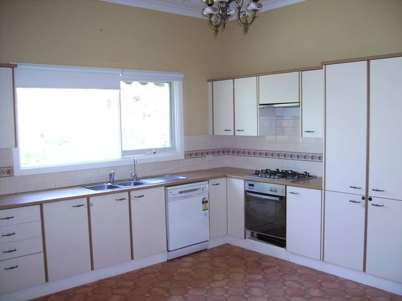 34a Hoskins Street, Moss Vale NSW 2577