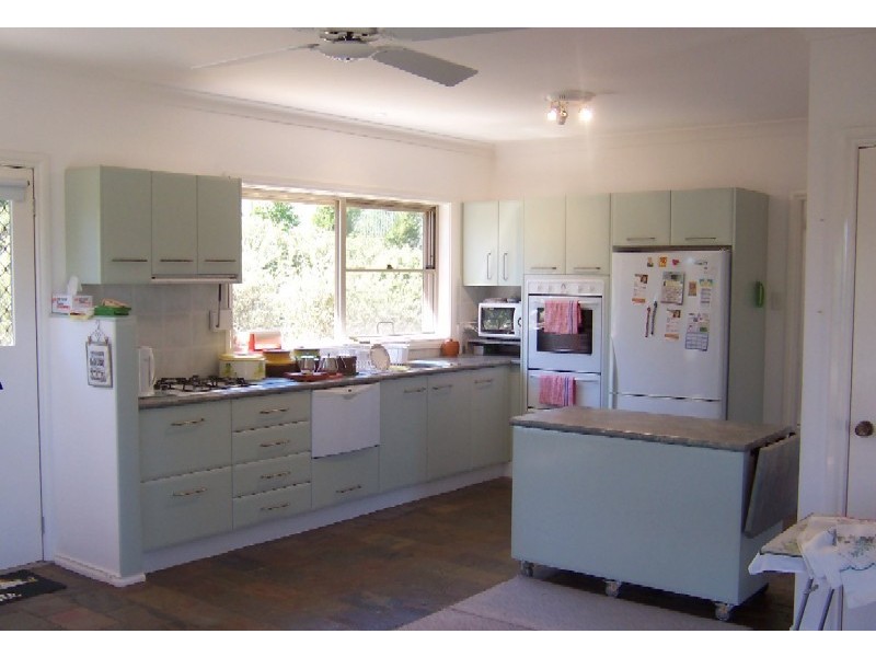 15 Stanley Terrace, Moss Vale NSW 2577